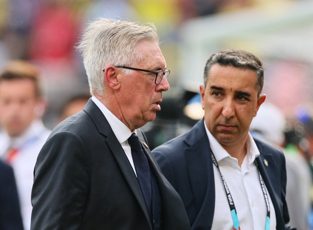 HLV Ancelotti tuyên bố không từ chức dù Brazil thua quá đau, lý giải tại sao giao Guimaraes sút 11 m- Ảnh 1.