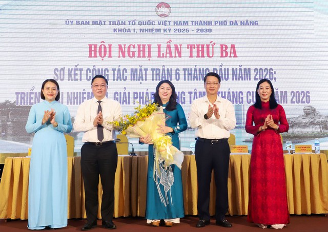 Bà Nguyễn Thị Thu Lan giữ chức Phó chủ tịch Thường trực Ủy ban MTTQ Đà Nẵng- Ảnh 1.