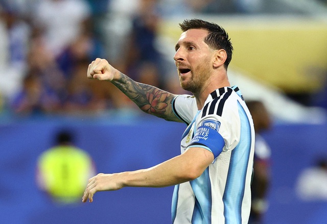 Ai nói cầu thủ 40 tuổi là hết thời, Messi và Ronaldo ‘đập tan’ mọi nghi ngờ ‘vớ vẩn’- Ảnh 2.