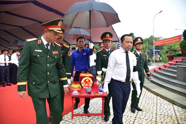 Phó thủ tướng Phạm Gia Túc dự lễ truy điệu liệt sĩ tại Tây Ninh - Ảnh 2.