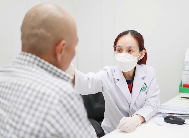 Nổi mụn đầu đinh: V&igrave; sao b&aacute;c sĩ khuy&ecirc;n tuyệt đối kh&ocirc;ng tự nặn? - Ảnh 2.