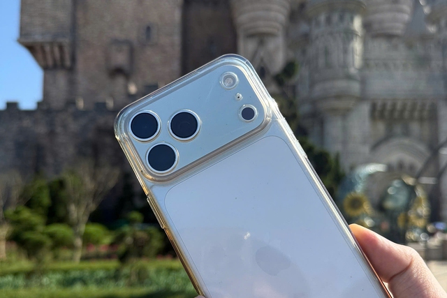 Khi iPhone 17 Pro Max 'không đáng mua' - Ảnh 1.