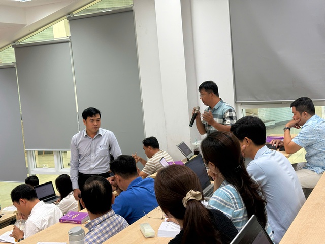Xây dựng đội ngũ cán bộ là nền tảng cho phát triển bền vững- Ảnh 1.