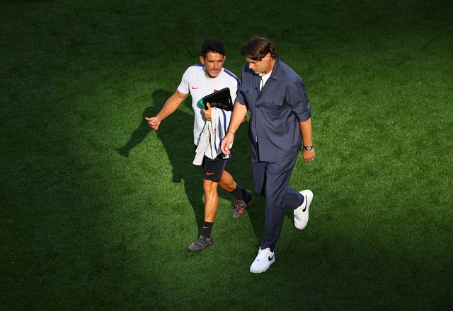 Đội tuyển Mỹ vừa gỡ hòa đã bị Bỉ chọc thủng lưới, HLV Pochettino tức giận... đá vỡ thùng nước- Ảnh 3.