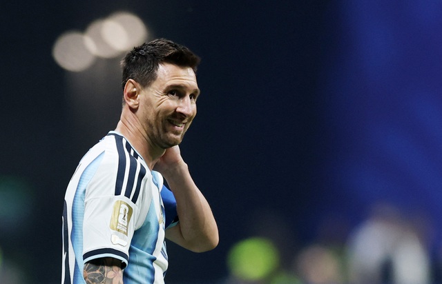 Messi nước mắt ràn rụa khi Argentina thắng nghẹt thở Ai Cập: Cảm xúc vỡ òa của nhà vua!- Ảnh 3.