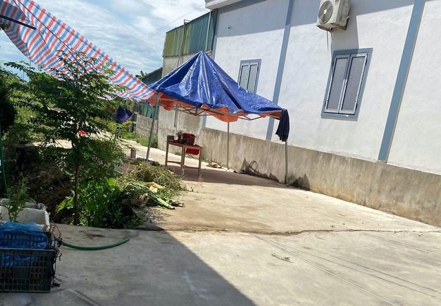 Phát hiện hộp sọ người khi dọn cỏ: Nạn nhân là người địa phương - Ảnh 2.