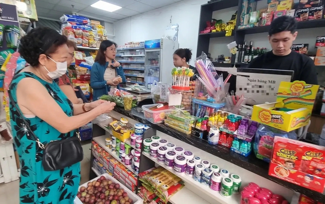 Sắp hạn ch&oacute;t hộ kinh doanh phải th&ocirc;ng b&aacute;o doanh thu, khai thuế qu&yacute; 2- Ảnh 1.