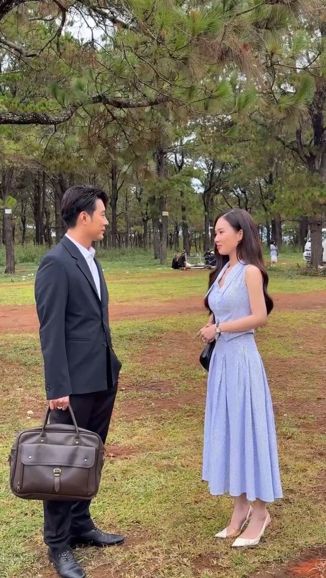 'Sếp Giang' trong 'Chúng ta của 8 năm sau' tái xuất phim giờ vàng - Ảnh 1.