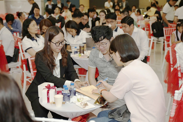 Khởi công siêu cảng 50.000 tỉ đồng: Cơ hội phân khúc căn hộ chuyên gia tại TP.HCM - Ảnh 2.