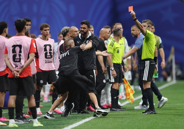 Trọng tài xử ép Ai Cập, mở đường cho Argentina vào tứ kết World Cup?- Ảnh 4.