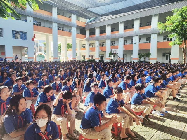 Điểm chuẩn lớp 6 Trường THCS Trần Quốc Toản tăng hơn 10 điểm so với năm 2025 - Ảnh 1.