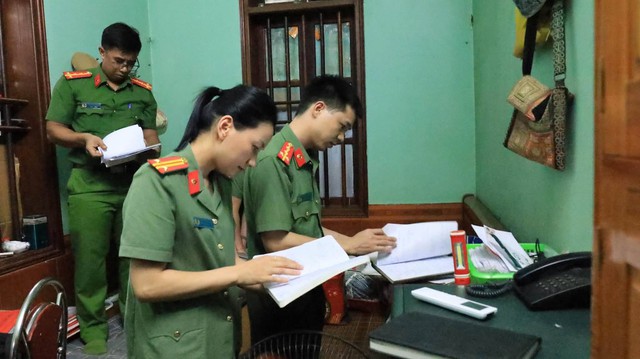 Khởi tố 2 phó chủ tịch xã trong vụ tham ô tiền công đức Đền Bắc Lệ- Ảnh 2.