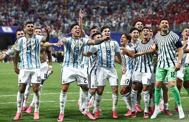 Argentina cứu Nam Mỹ, Thụy Sĩ tái lập lịch sử- Ảnh 1.