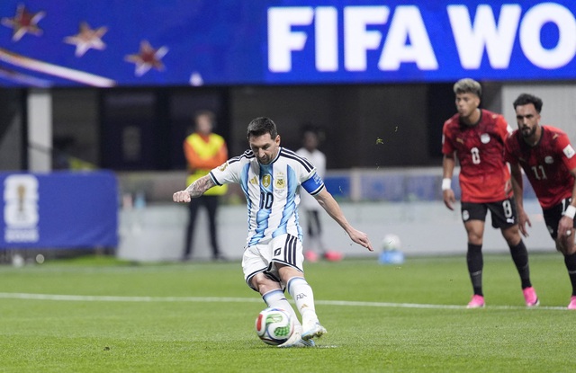 Argentina không nên để Messi tiếp tục đá phạt đền- Ảnh 2.