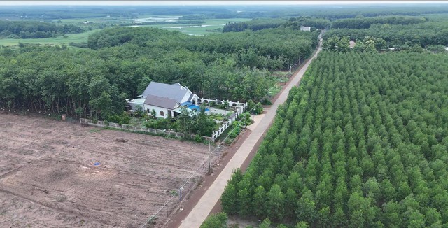 Dân hiến đất mở đường giúp ngân sách tiết kiệm hơn 16 tỉ đồng - Ảnh 5.