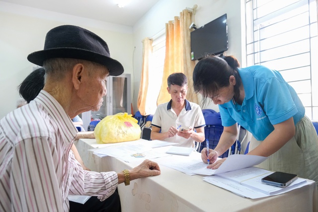 Hà Nội hướng dẫn mới về chi trả lương hưu tại nhà- Ảnh 1.