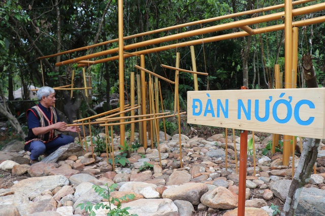 Đàn nước Ca Dong ngân vang trở lại sau thời gian dài 'tắt tiếng'- Ảnh 2.