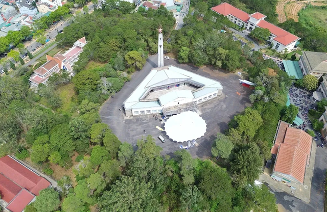 Trường ĐH Đà Lạt công bố điểm sàn 2026: Các ngành sư phạm cao nhất- Ảnh 1.