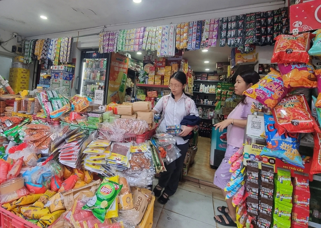 Cử tri đề xuất n&acirc;ng doanh thu miễn thuế l&ecirc;n 3 tỉ đồng - Ảnh 2.