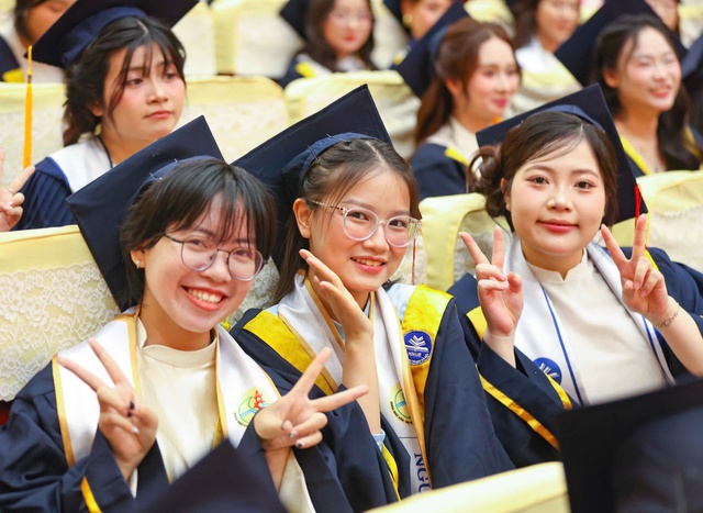 Một số trường sư phạm phía bắc xác định điểm sàn cao hơn quy định chung- Ảnh 1.