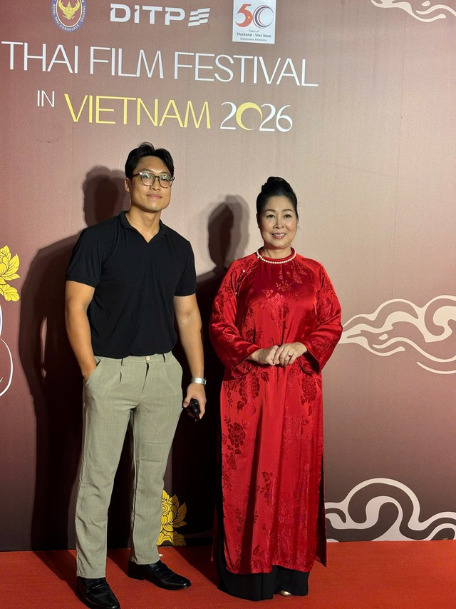 NSND Hồng V&acirc;n, Thanh Th&uacute;y c&ugrave;ng d&agrave;n sao Th&aacute;i đổ bộ thảm đỏ Thai film festival in Vietnam 2026- Ảnh 1.