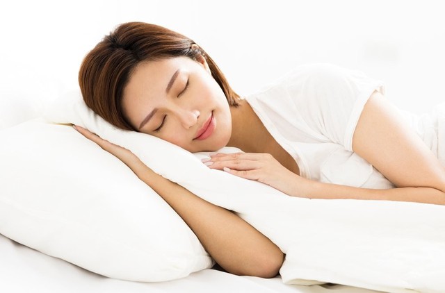 Chuy&ecirc;n gia gợi &yacute; c&aacute;ch bảo tồn collagen ngăn ngừa l&atilde;o h&oacute;a m&agrave; kh&ocirc;ng tốn đồng n&agrave;o - Ảnh 2.