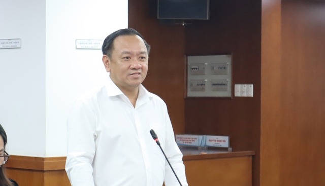 50 cuộc gọi, tin nhắn 'có giá trị' - Ảnh 2.