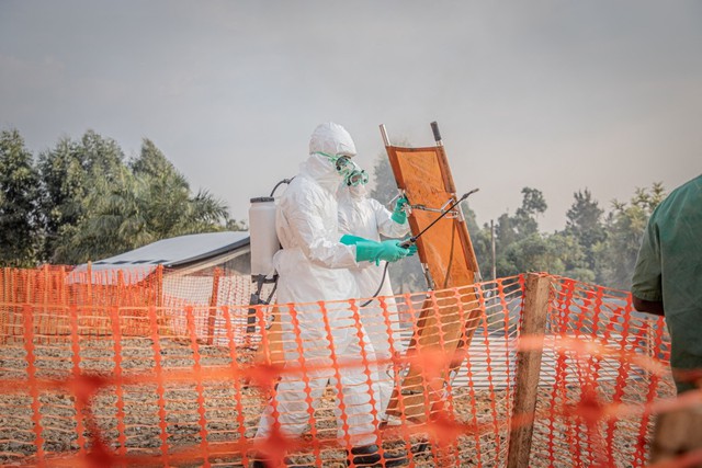Dịch Ebola diễn tiến nhanh chưa từng có- Ảnh 1.