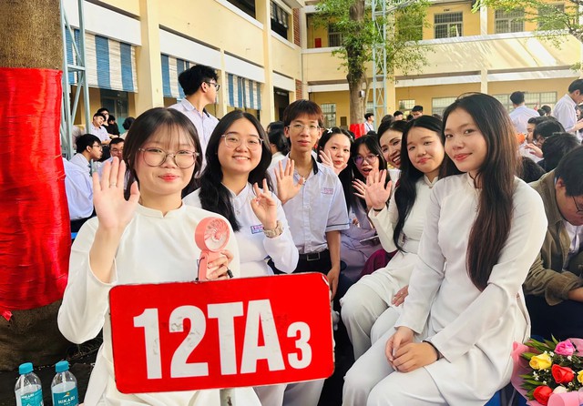 Sở GD-ĐT TP.HCM nói gì về thí điểm sắp xếp, sáp nhập trường học? - Ảnh 1.