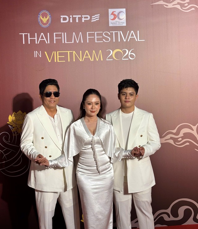 NSND Hồng V&acirc;n, Thanh Th&uacute;y c&ugrave;ng d&agrave;n sao Th&aacute;i đổ bộ thảm đỏ Thai film festival in Vietnam 2026- Ảnh 4.