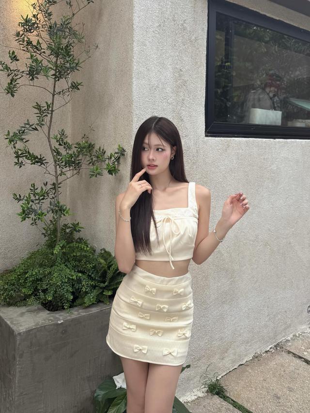 Đón thu nhẹ nhàng cùng set đồ màu be mát mẻ- Ảnh 2.
