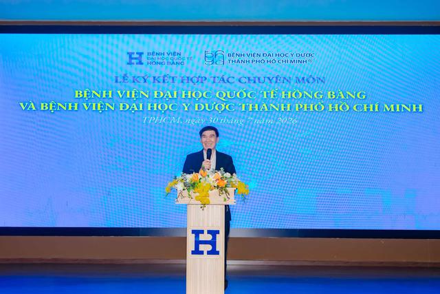 Hai bệnh viện trường đại học tại TP.HCM ký kết hợp tác chuyên môn - Ảnh 2.