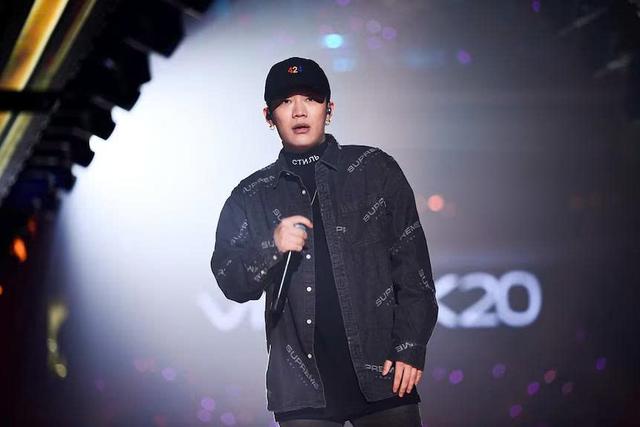 Nam rapper mất hết sự nghiệp vì bê bối ngoại tình với 'Ảnh hậu' Lý Tiểu Lộ - Ảnh 1.