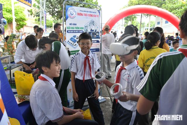 Những tổ công nghệ số cộng đồng tại từng khu phố - Ảnh 2.