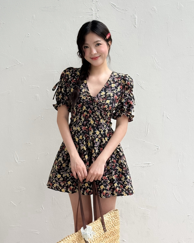 Bước xuống phố nhẹ t&ecirc;nh c&ugrave;ng những chiếc v&aacute;y x&ograve;e- Ảnh 2.