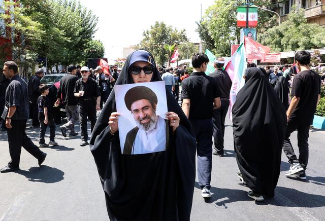 Lãnh tụ tối cao Iran có động thái mới, giá dầu tăng khi Tehran ra điều kiện- Ảnh 1.