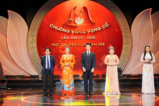 Cô gái mê cải lương thuyết phục Kim Tử Long, vào chung kết 'Chuông vàng vọng cổ'- Ảnh 3.