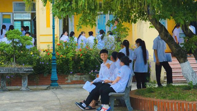 Sắp xếp trường học: Chấm điểm để lựa chọn hiệu trưởng - Ảnh 2.