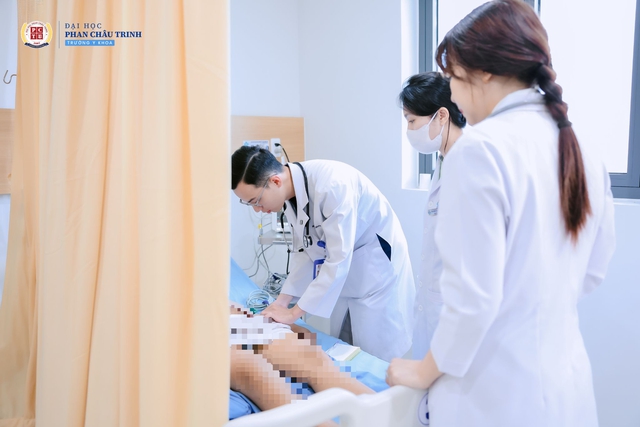 Trường đại học Phan Ch&acirc;u Trinh c&ocirc;ng bố điểm chuẩn, mở th&ecirc;m đợt x&eacute;t tuyển mới - Ảnh 1.