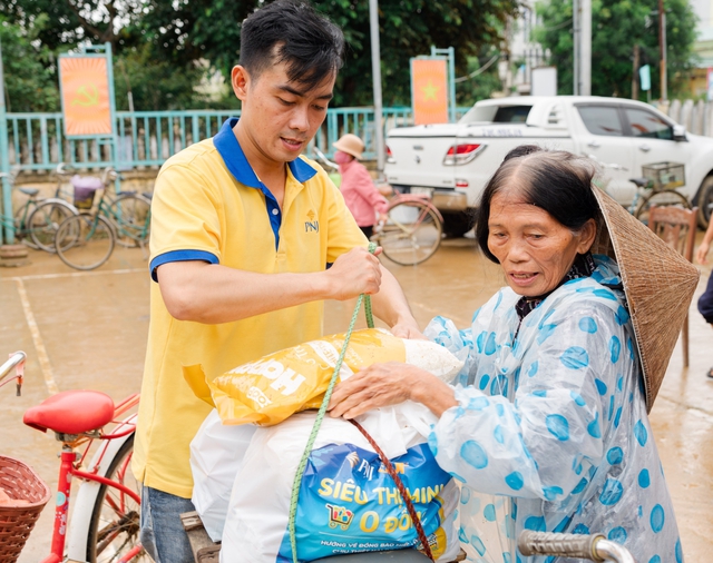 Vì sao PNJ duy trì mức nộp ngân sách nghìn tỉ nhiều năm liền? - Ảnh 4.