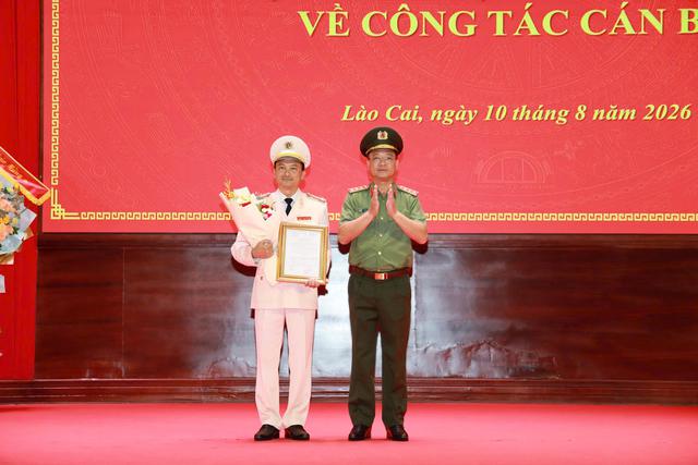 Cục phó Cục An ninh chính trị nội bộ làm Giám đốc Công an tỉnh Lào Cai- Ảnh 1.