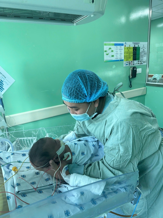 Xin giúp bé gái 4 tháng tuổi tiếp tục hành trình hồi phục sau ghép gan- Ảnh 1.