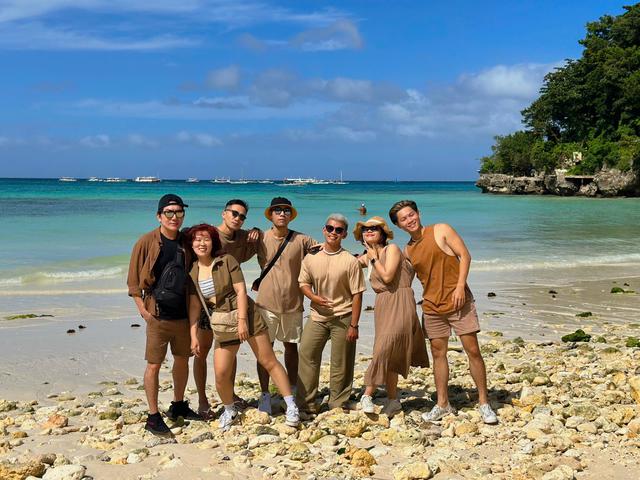 Vinh danh người 'gánh team' du lịch - Ảnh 1.