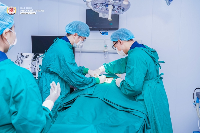 Trường đại học Phan Ch&acirc;u Trinh c&ocirc;ng bố điểm chuẩn, mở th&ecirc;m đợt x&eacute;t tuyển mới - Ảnh 4.
