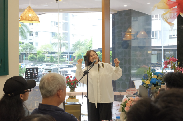 Lớp học thanh nhạc đặc biệt của ca sĩ Thu Phượng- Ảnh 1.