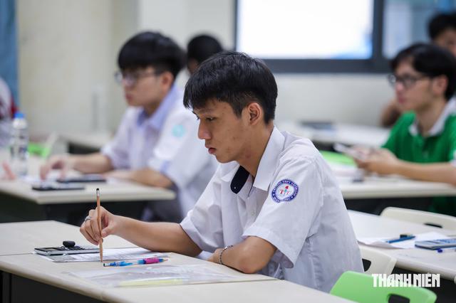 Điểm chuẩn Trường ĐH Khoa học Sức khỏe - Ảnh 1.