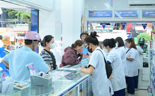 Long Châu tiếp tục mở đường tiếp cận thuốc điều trị trúng đích mới cho bệnh hiếm - Ảnh 1.