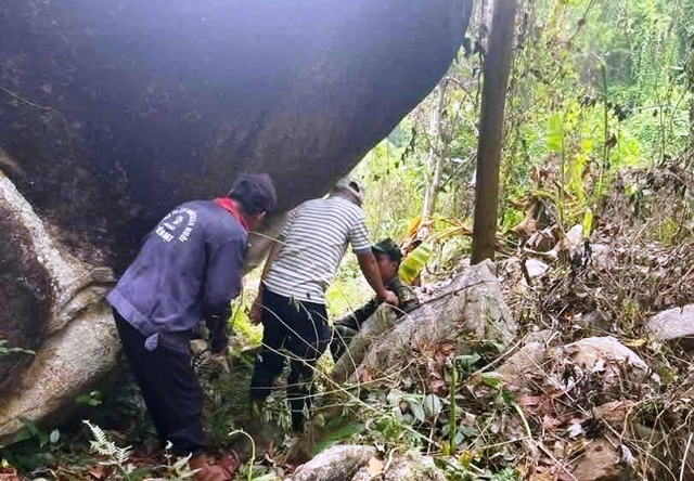 Khai quật khu vực nghi có liệt sĩ hy sinh năm 1968, phát hiện thêm 3 hài cốt- Ảnh 2.
