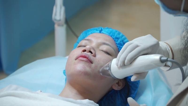'Cứu' làn da nhiễm corticoid và tổn thương do peel, laser sai cách - Ảnh 4.