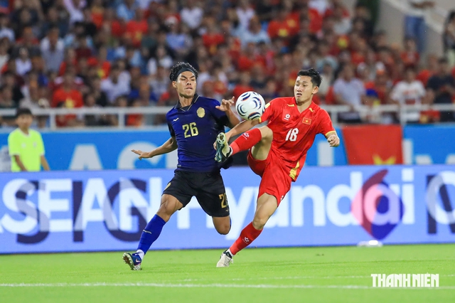 X&aacute;c định giờ v&agrave;ng đấu b&aacute;n kết Malaysia vs Việt Nam: Chờ đợi những 'người h&ugrave;ng thầm lặng' tỏa s&aacute;ng- Ảnh 2.